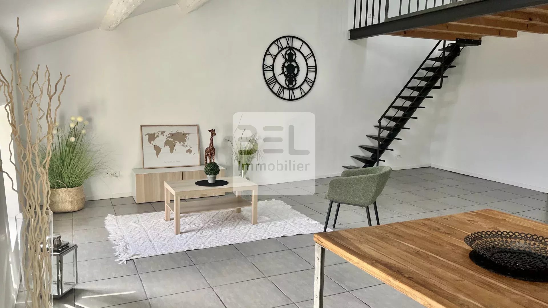 APPARTEMENT DUPLEX CENTRE VILLAGE
