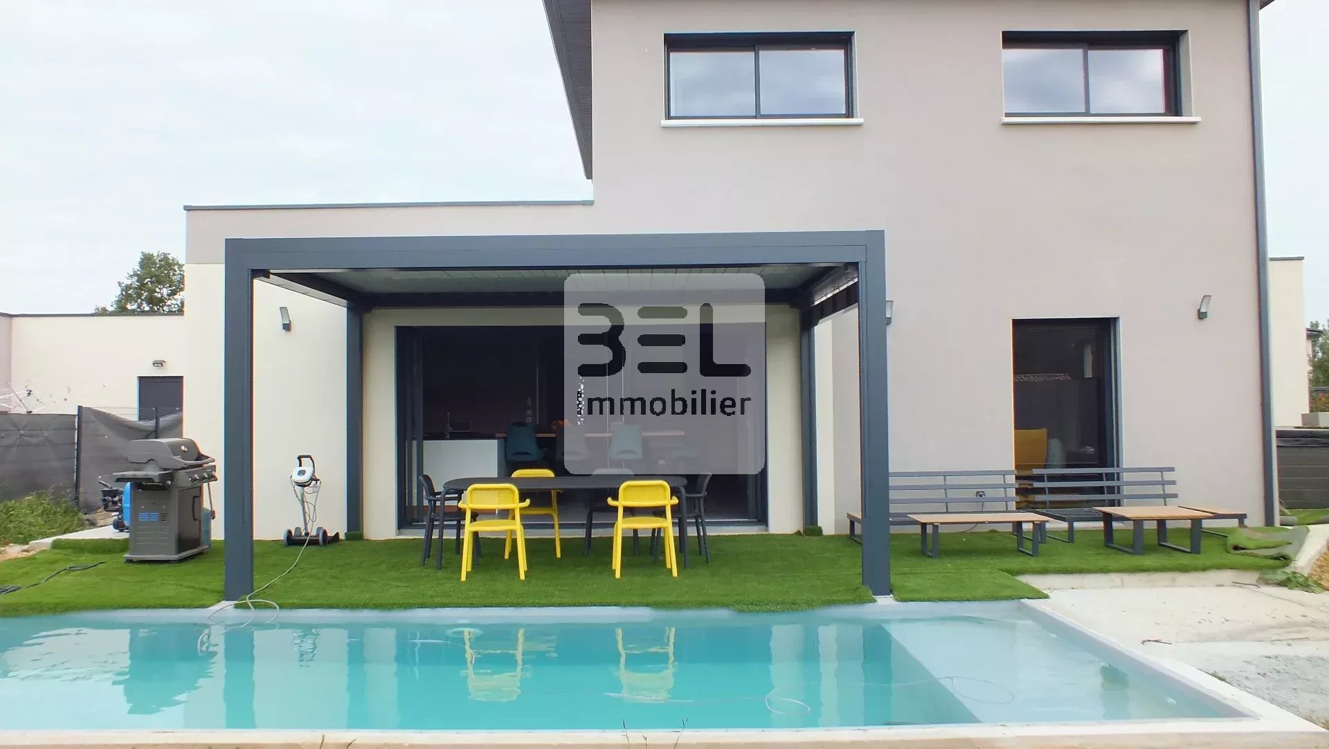 Villa haut standing hauteur proche des commodités