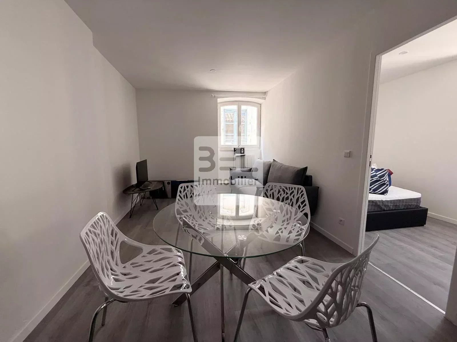 Appartement neuf de type 2 meublé