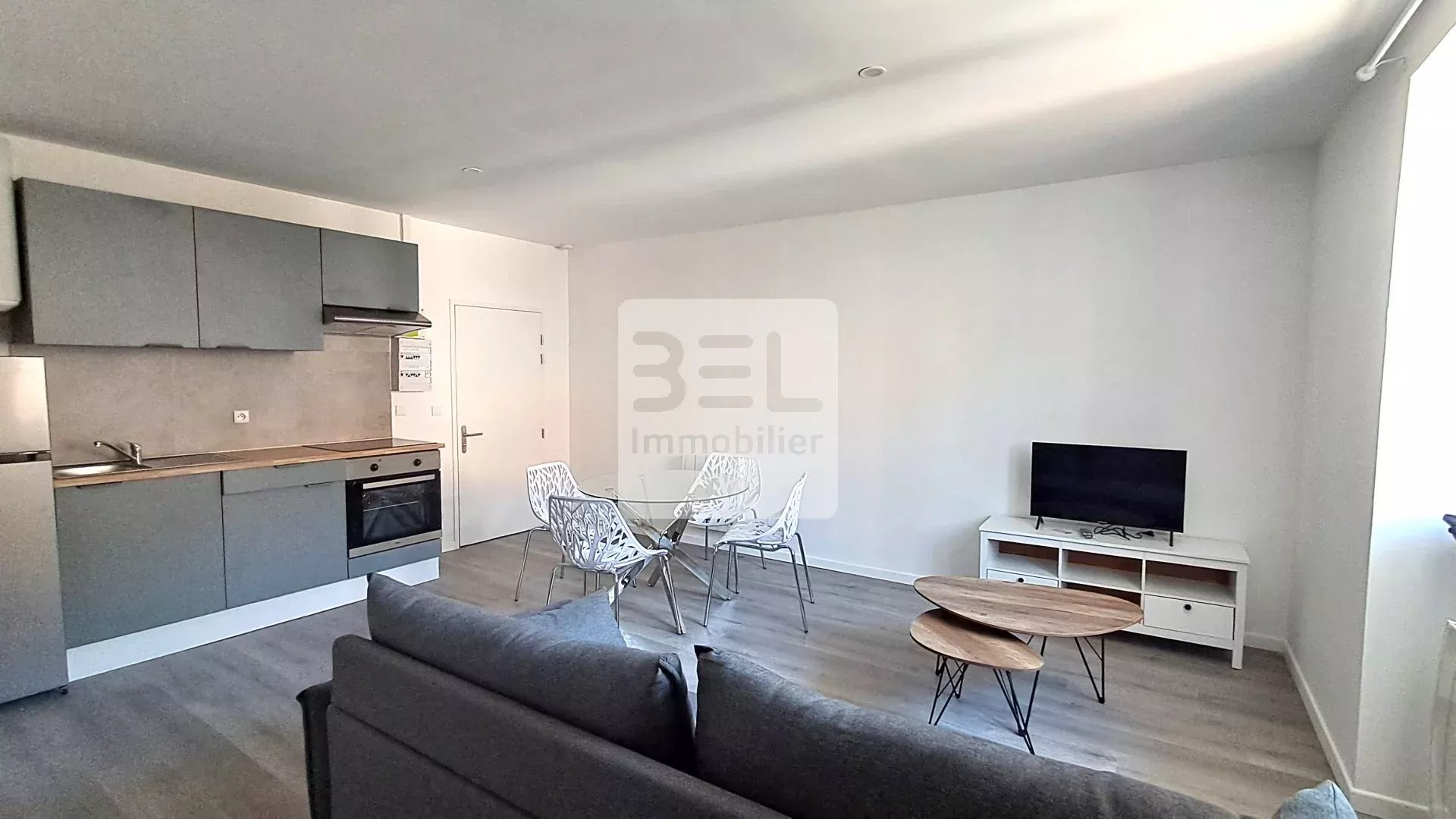 Studio neuf, meublé à louer à Bagnols-sur-Cèze