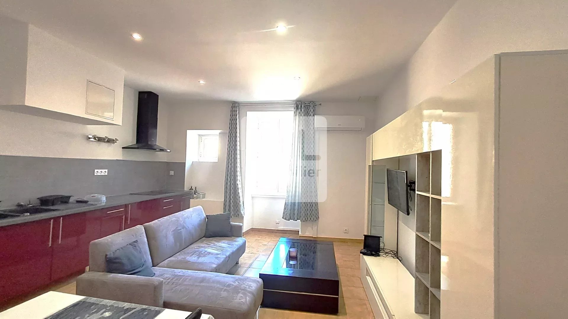Bel appartement type 2 entièrement rénové