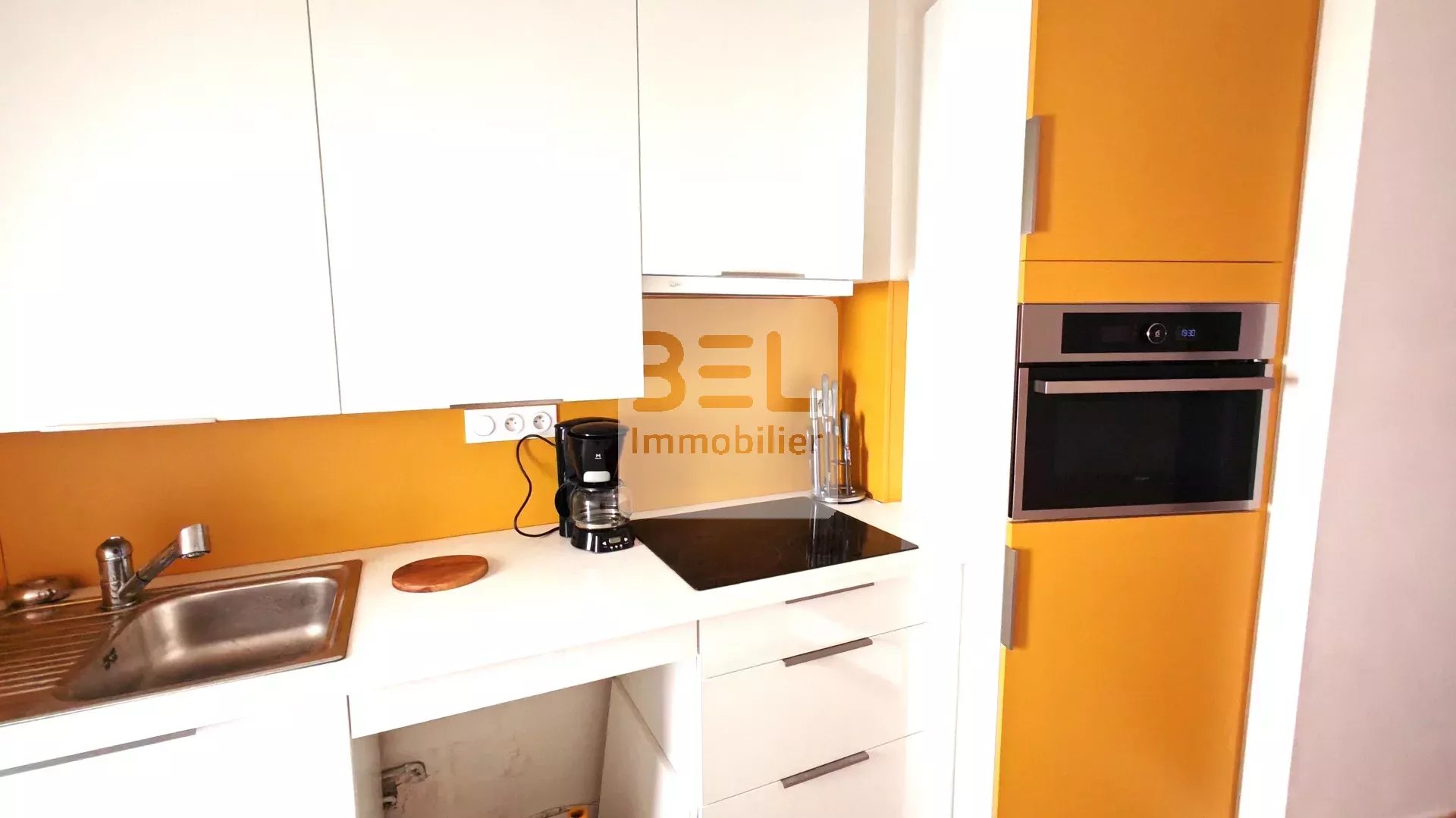 APPARTEMENT 2 CHAMBRES – CUISINE NEUVE