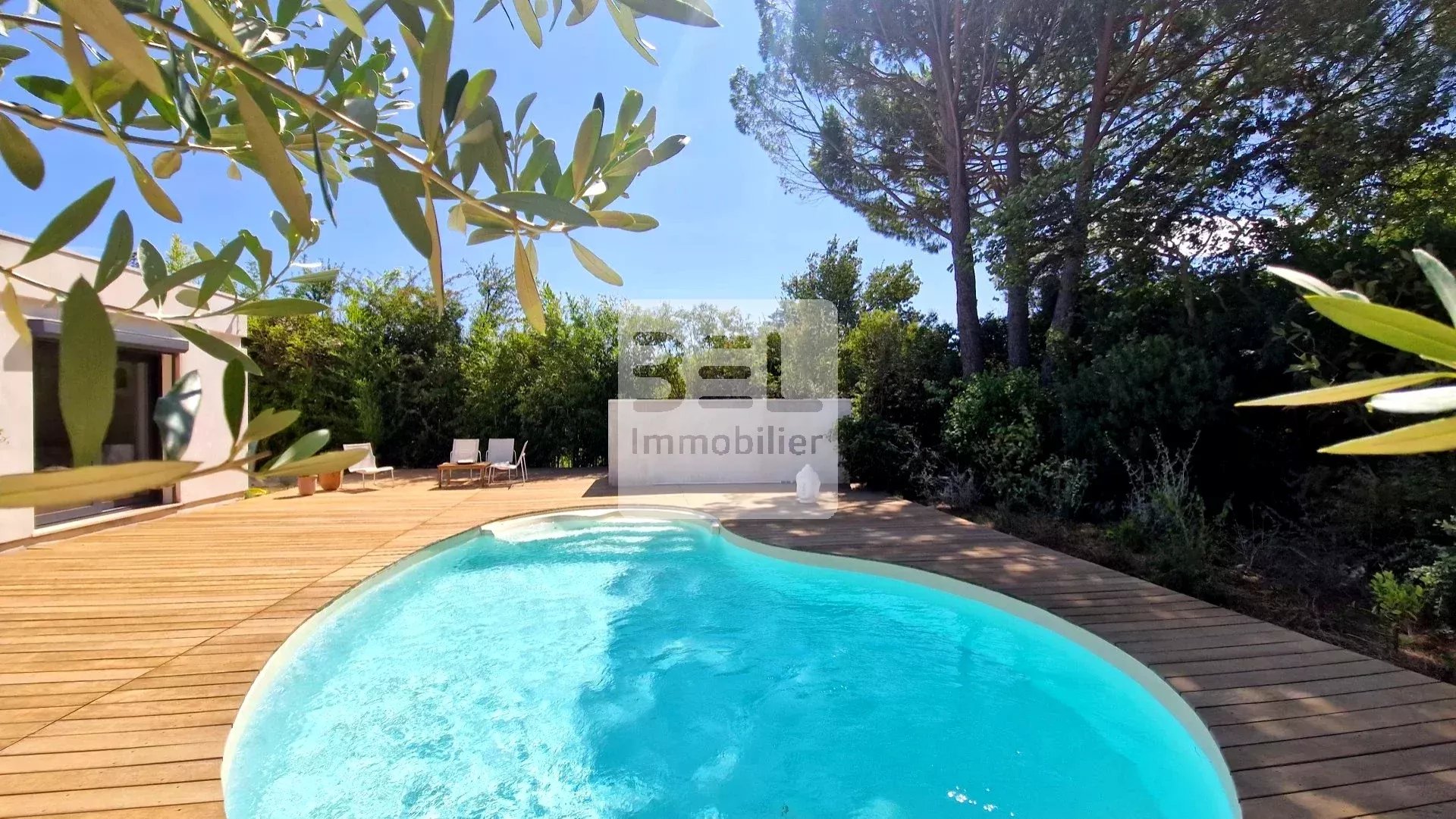 Superbe villa d’architecte. 5 chambres