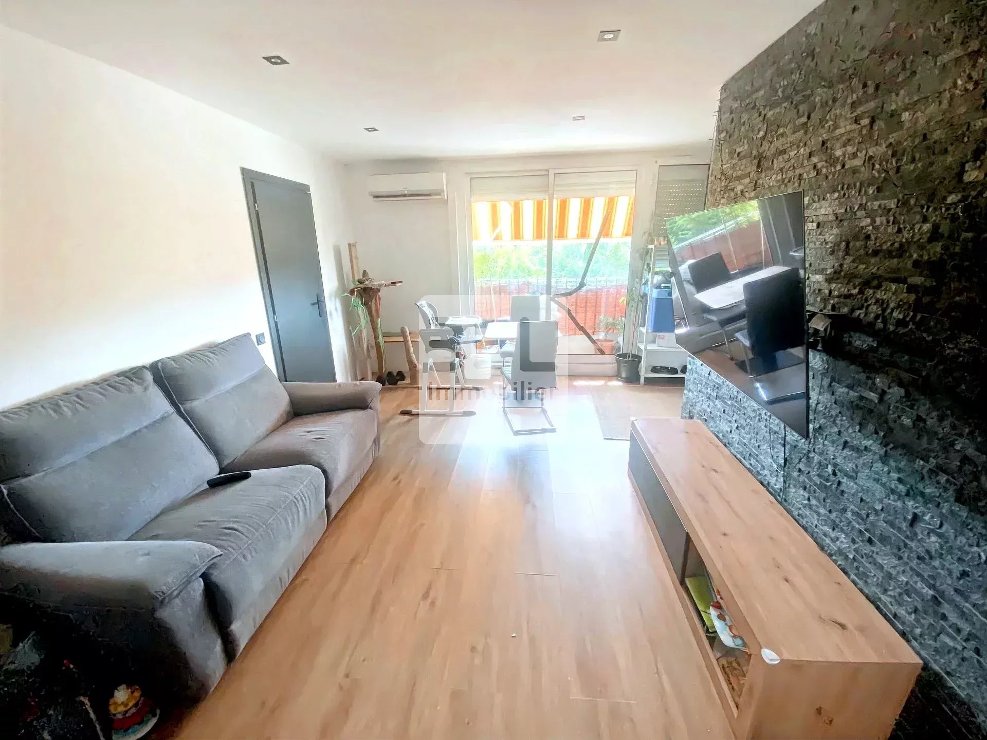 Appartement rénové de 3 pièces, à Bagnols-sur-Cèze