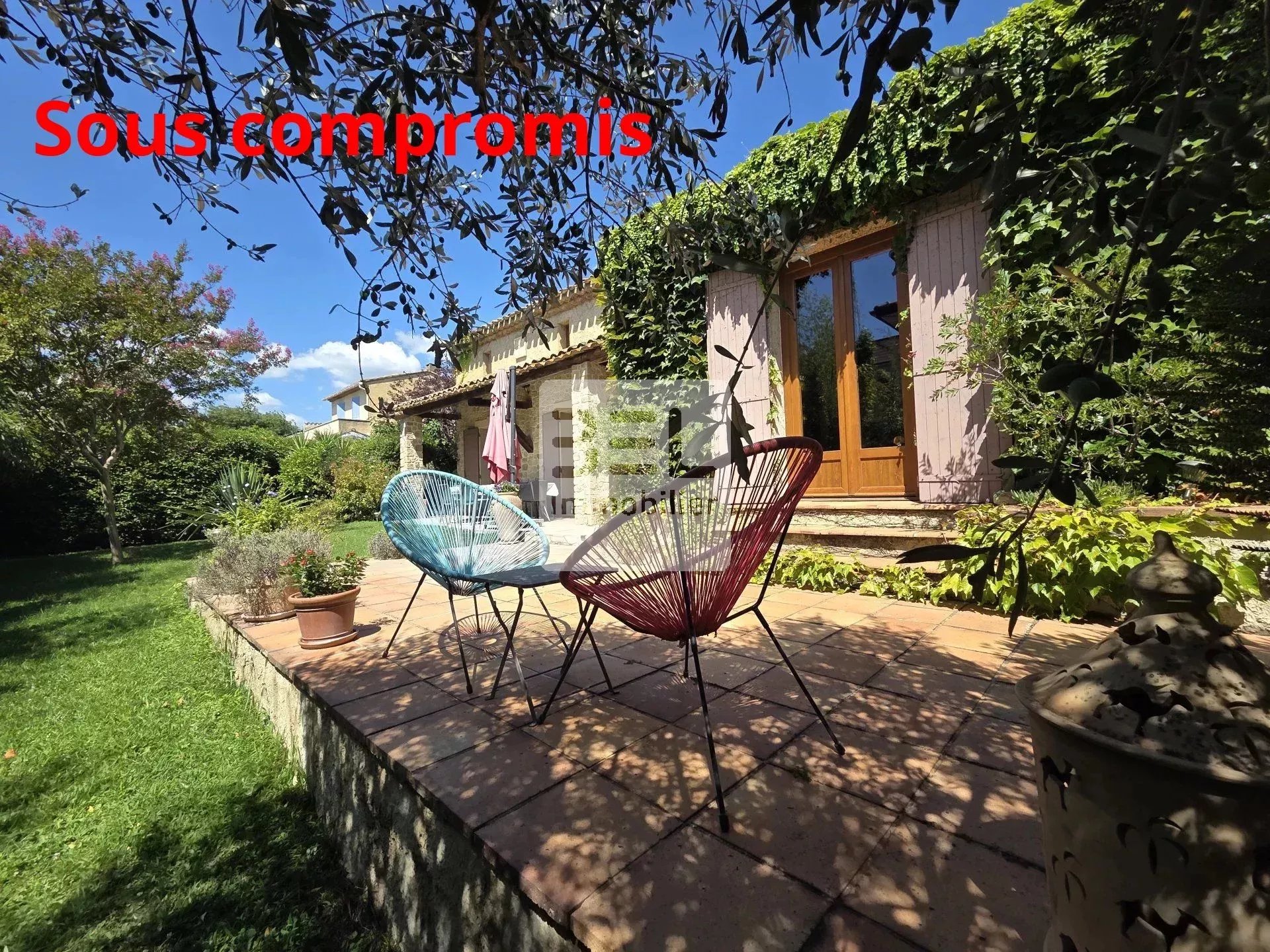 Villa spacieuse avec piscine