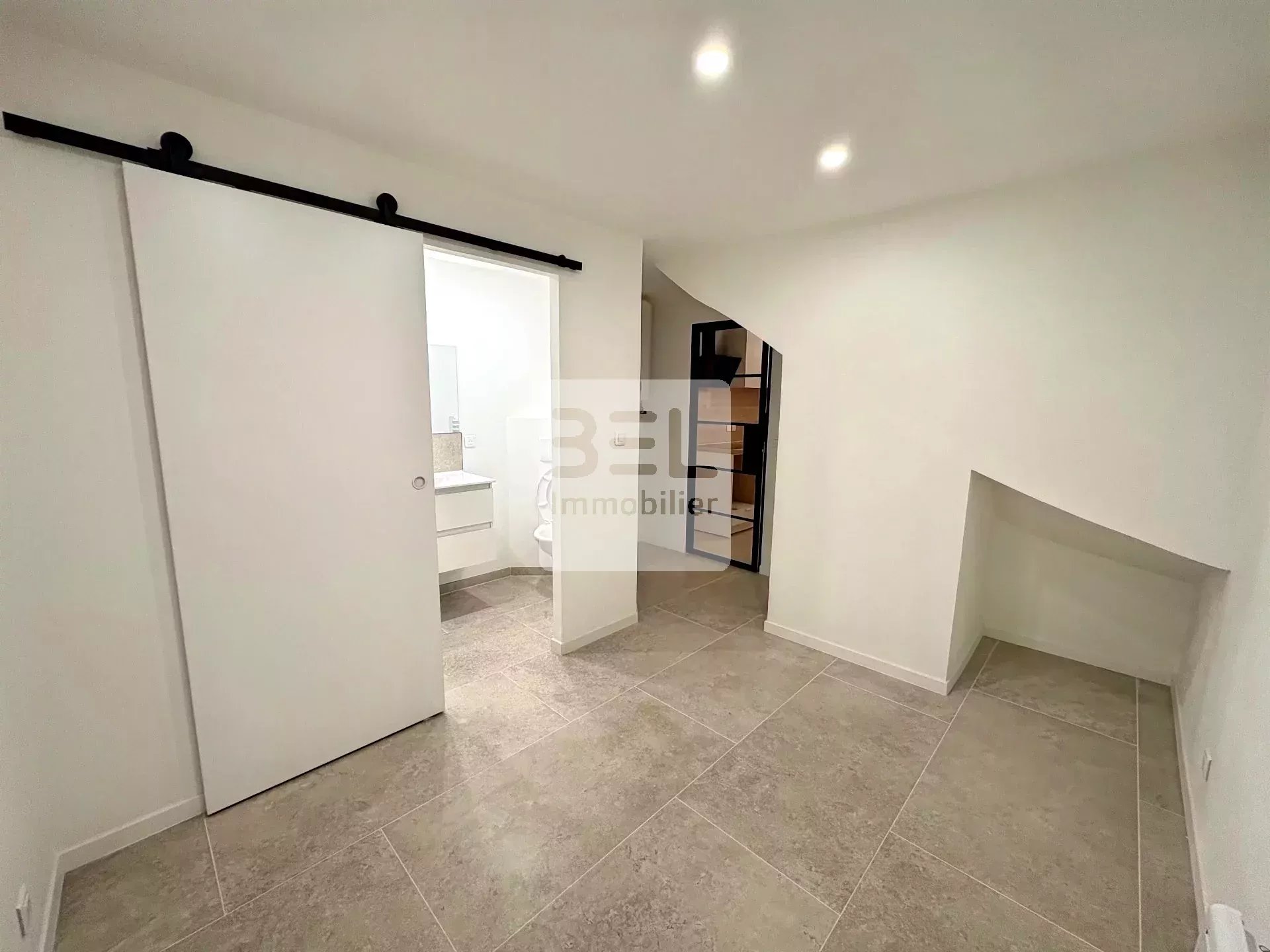 Appartement moderne à louer à Saint-Quentin-la-Poterie