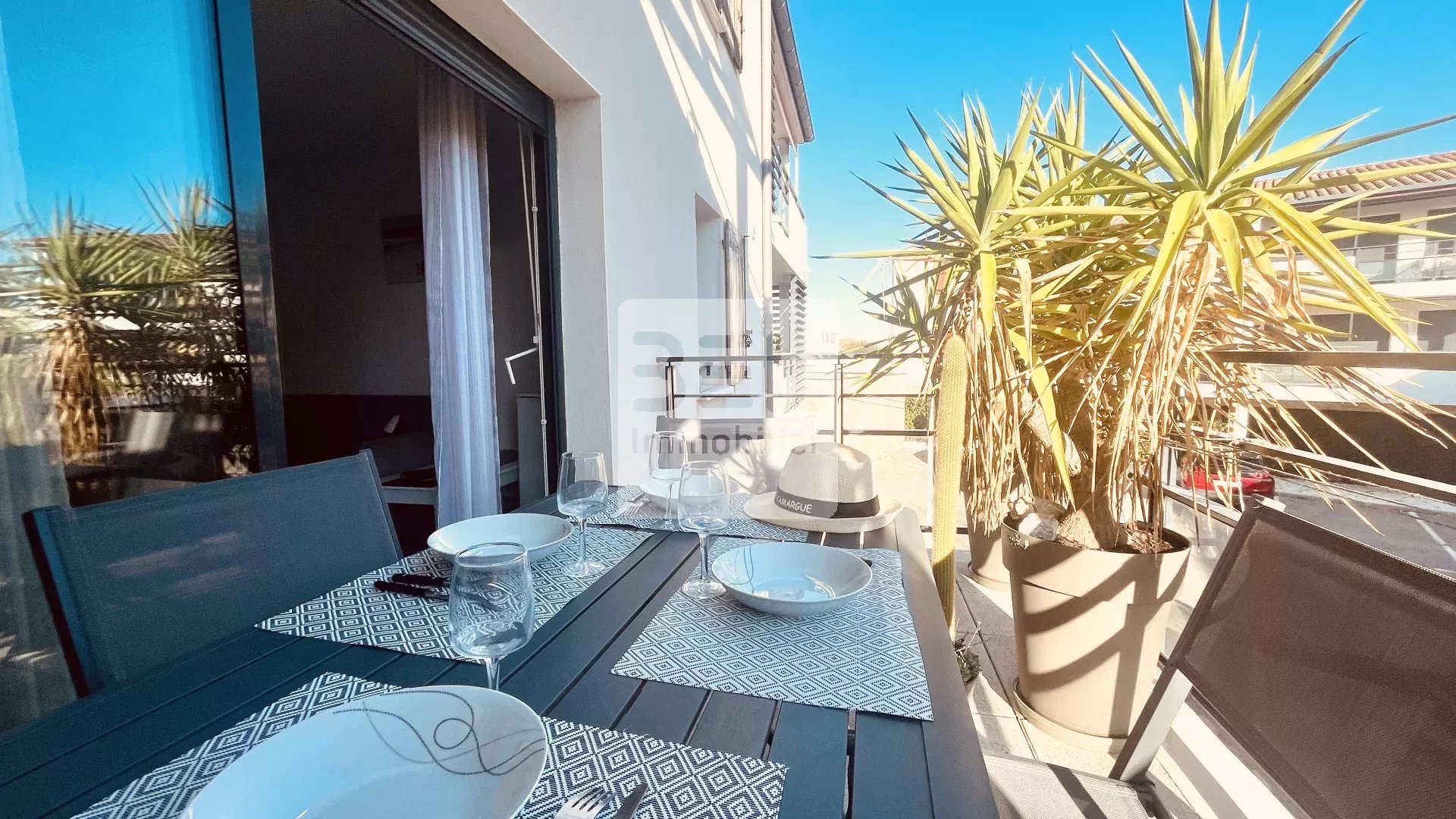 Appartement T3 récent avec terrasse & garage – Le Grau-du-Roi