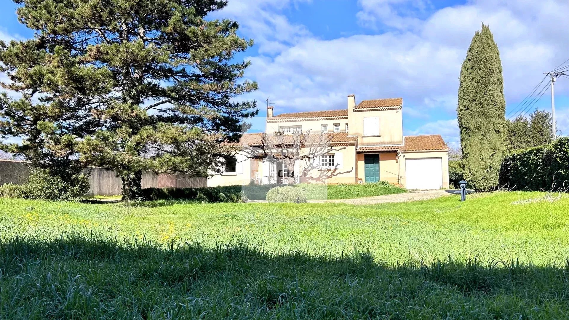 Maison avec terrain constructible