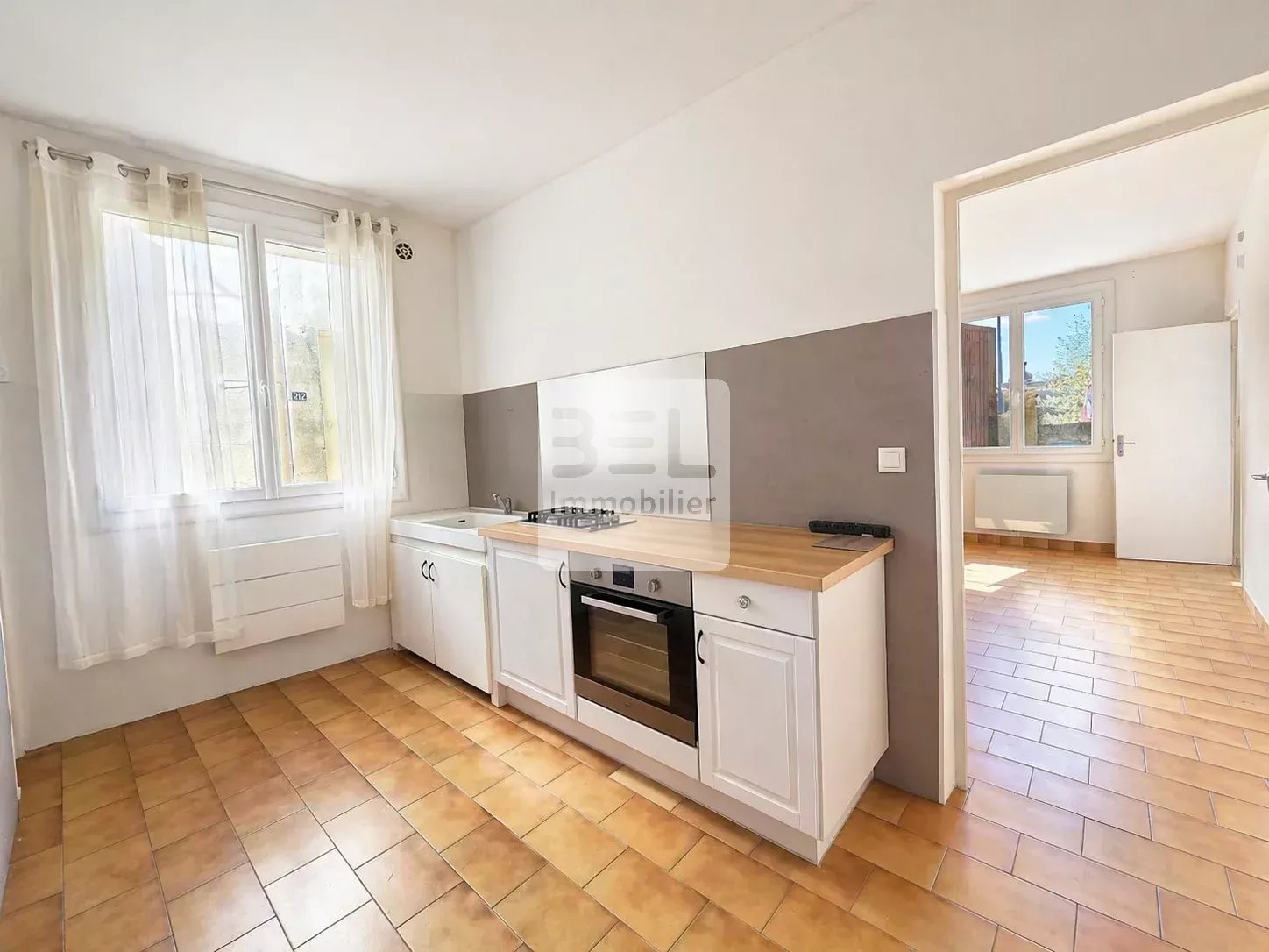 Maison de village dotée d&rsquo;un cour intérieure