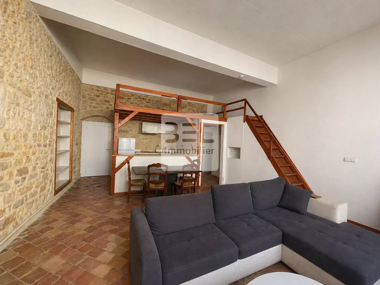 IMMEUBLE RENDEMENT 10% BAGNOLS SUR CEZE