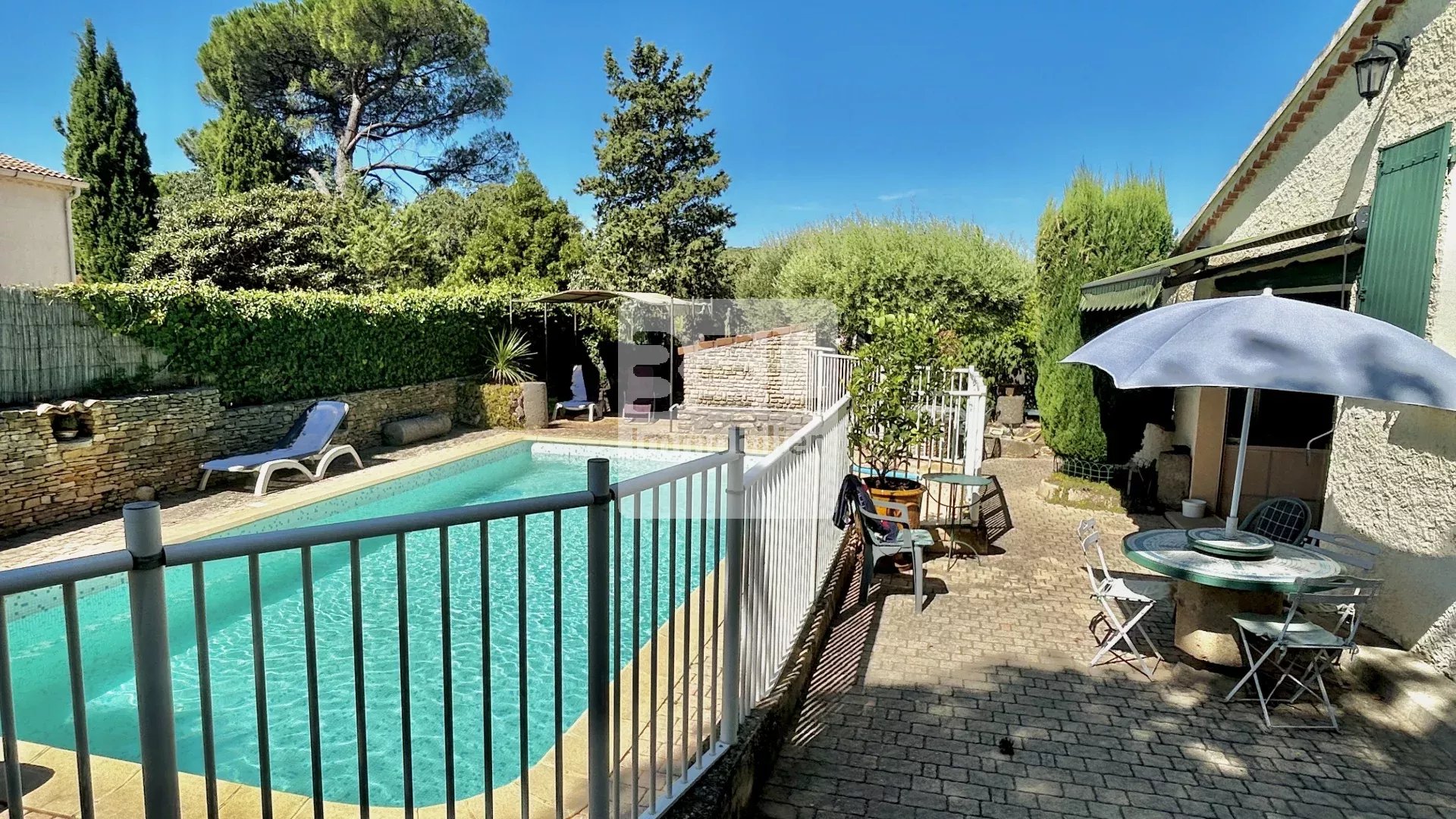 Charmante villa avec piscine