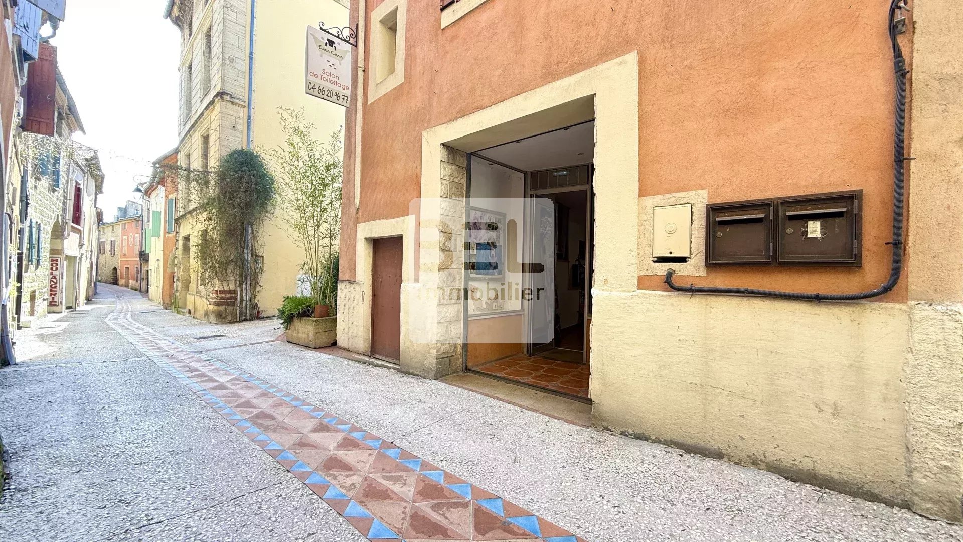 Local commercial 30 m2 proche Uzès