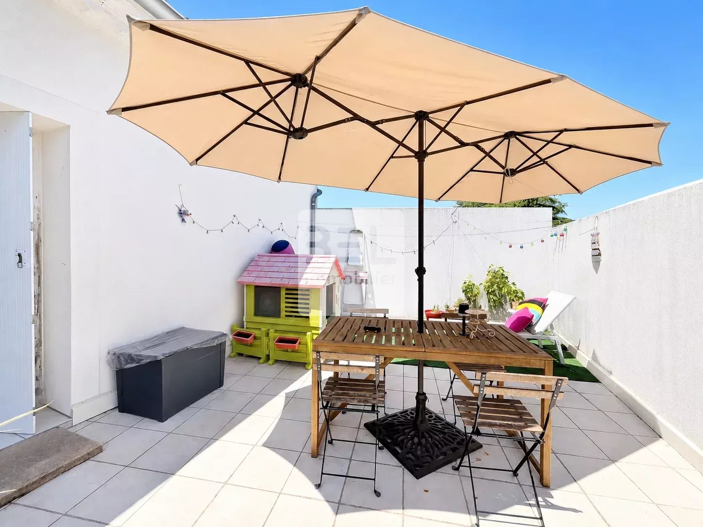 Vente Maison de 155.94m²  à Saint-Quentin-la-Poterie
