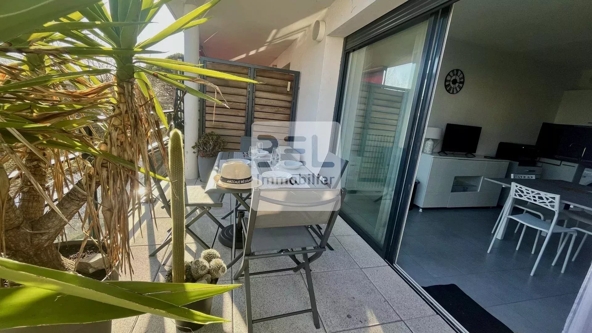 Appartement T3 récent avec terrasse & garage – Le Grau-du-Roi