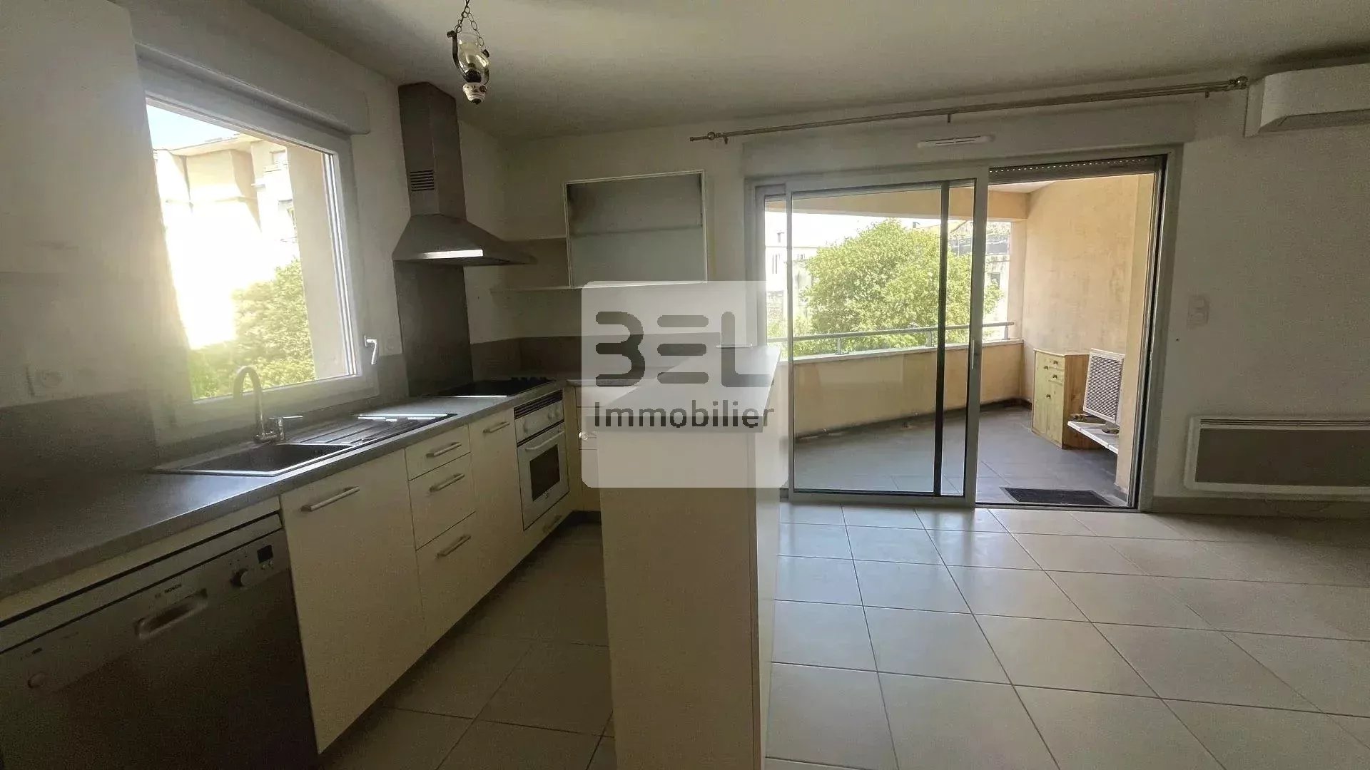 APPARTEMENT 2 CHAMBRES TERRASSE ET GARAGE – LES ANGLES
