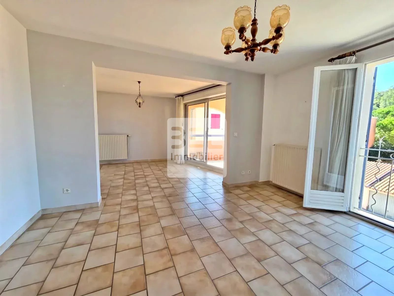 Appartement T3 de 76,21 m² à Bagnols-sur-Cèze
