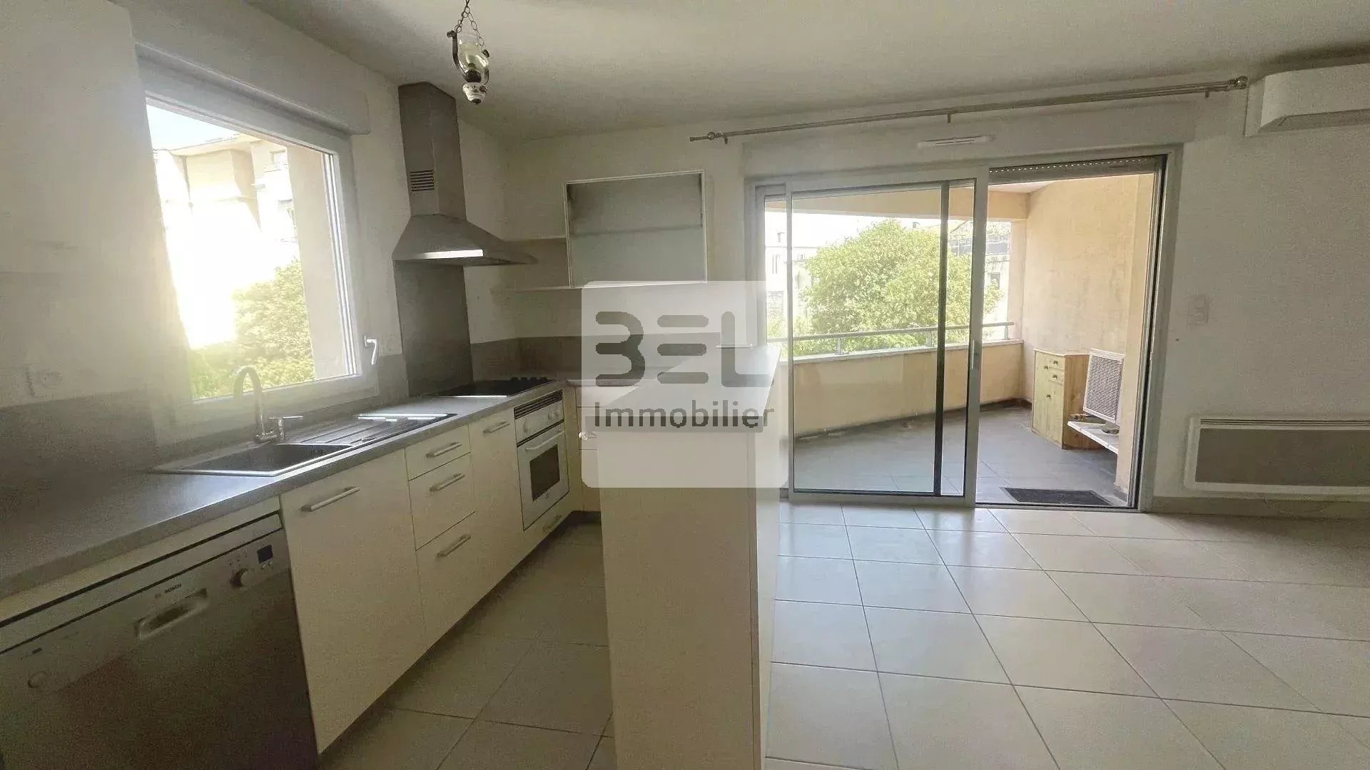 APPARTEMENT 2 CHAMBRES TERRASSE ET GARAGE – LES ANGLES