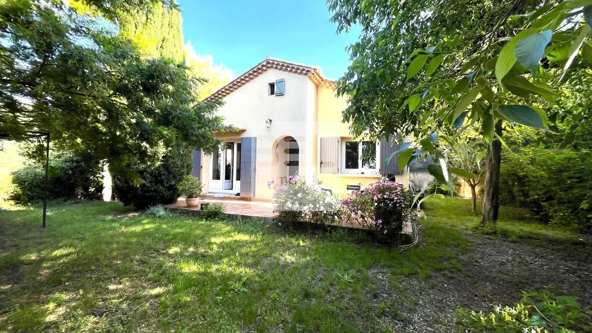 MAISON PLAIN PIED AVEC JARDIN