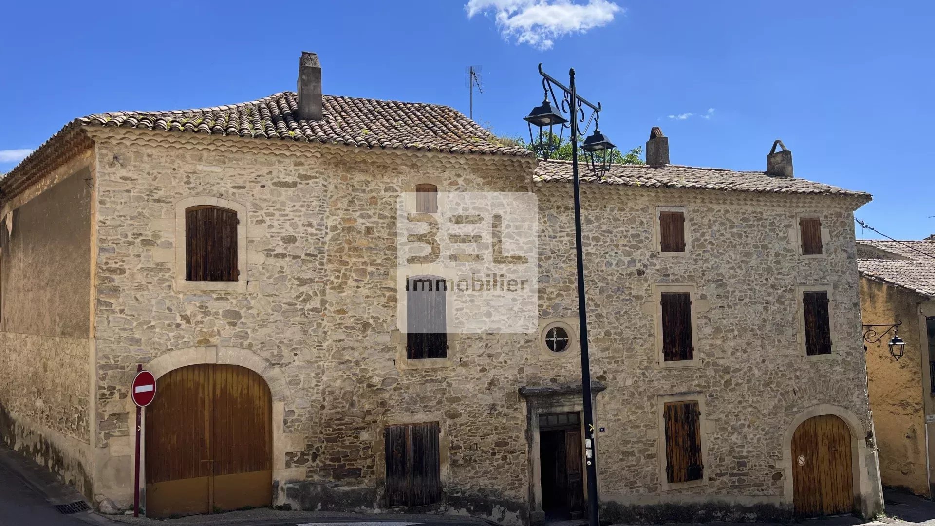 MAISON A RENOVER LAUDUN COEUR DE VILLAGE