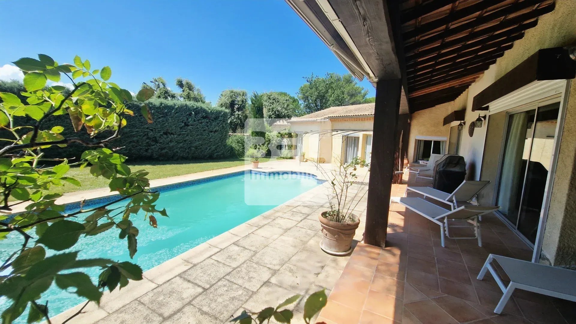 Maison d&rsquo;architecte, 4 chambres,  piscine